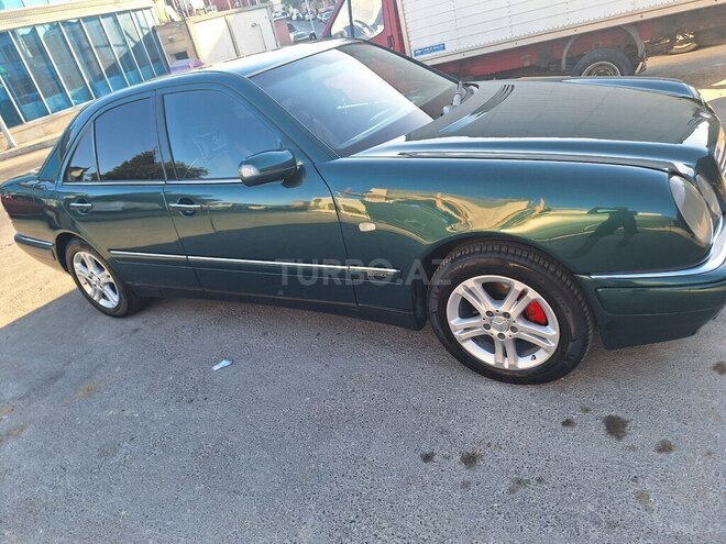 Mercedes E 200 1997, 430,000 km - 2.0 л - Bakı