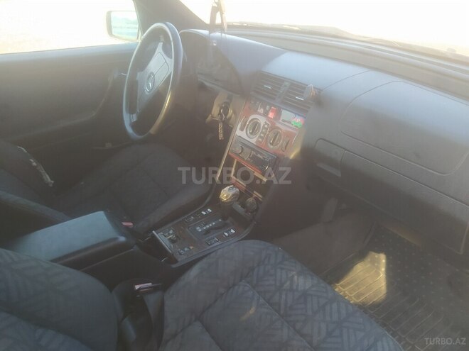 Mercedes C 220 1994, 673,974 km - 2.0 l - Bakı