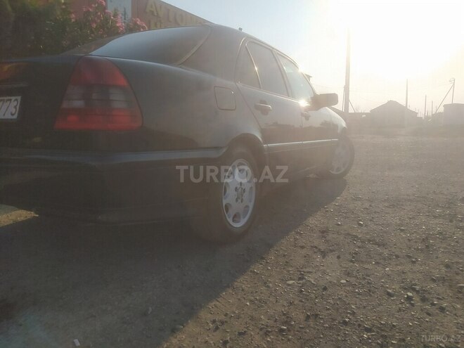 Mercedes C 220 1994, 673,974 km - 2.0 l - Bakı