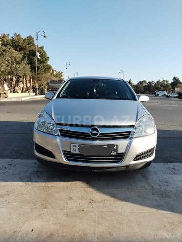 Opel Astra 2009, 142,000 km - 1.4 l - Bakı