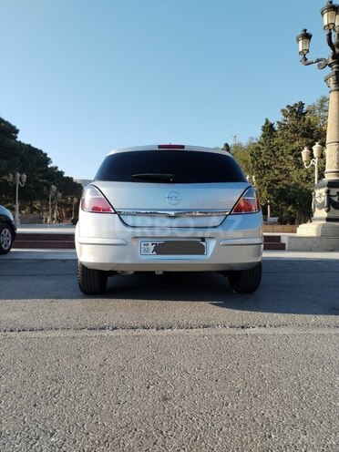 Opel Astra 2009, 142,000 km - 1.4 l - Bakı
