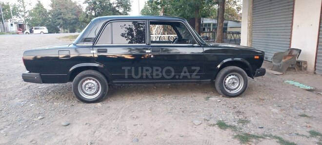 LADA (VAZ) 2107 2010, 46,935 km - 1.6 л - Tovuz
