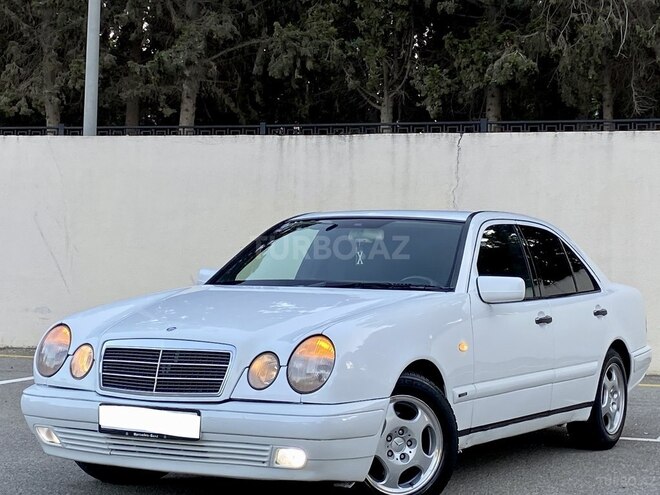 Mercedes E 230 1996, 386,500 km - 2.3 l - Bakı