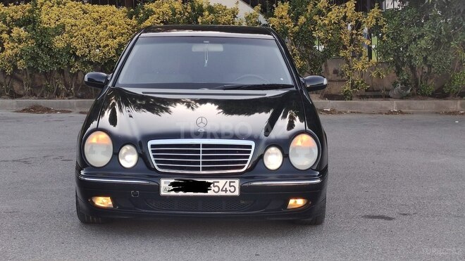 Mercedes E 240 2000, 301,258 km - 2.4 l - Sumqayıt