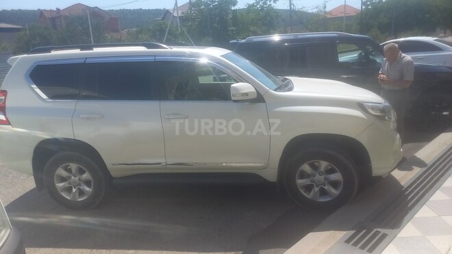Toyota Prado 2010, 155,000 km - 2.7 л - Qusar