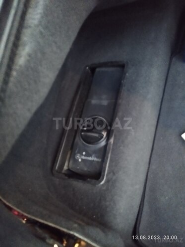 Mercedes E 200 2000, 275,576 km - 2.0 l - Mingəçevir
