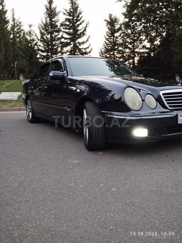 Mercedes E 200 2000, 275,576 km - 2.0 l - Mingəçevir