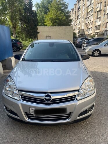 Opel Astra 2009, 200,000 km - 1.3 l - Bakı