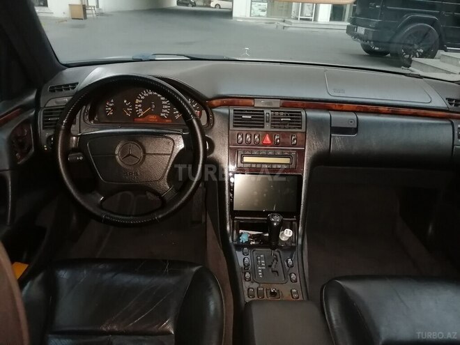Mercedes E 280 1998, 340,000 km - 2.8 л - Bakı
