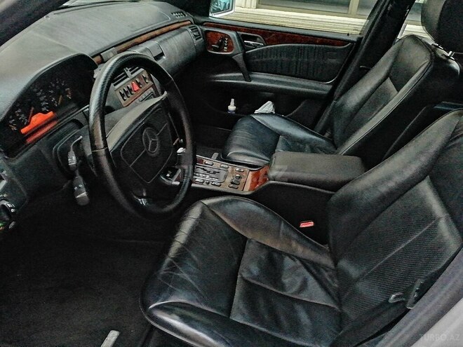 Mercedes E 280 1998, 340,000 km - 2.8 л - Bakı