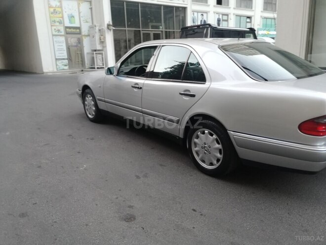 Mercedes E 280 1998, 340,000 km - 2.8 л - Bakı