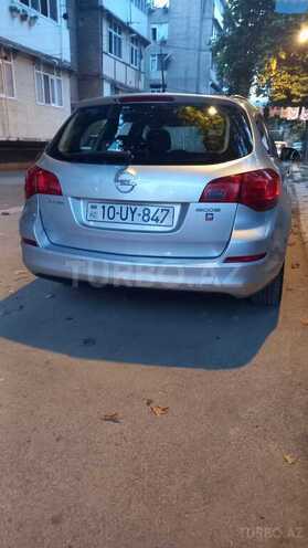 Opel Astra 2011, 213,000 km - 1.4 l - Mingəçevir
