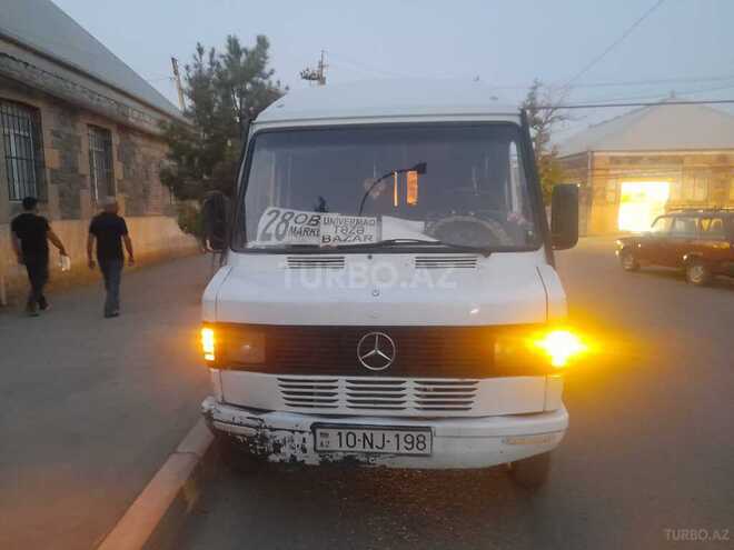Mercedes 208 D 1993, 300,000 km - 2.5 l - Gəncə