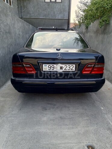 Mercedes E 280 1997, 319,461 km - 2.8 l - Bakı