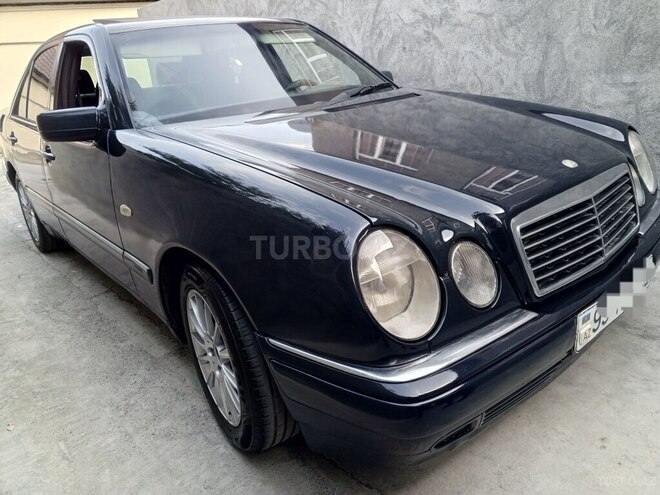 Mercedes E 280 1997, 319,461 km - 2.8 l - Bakı
