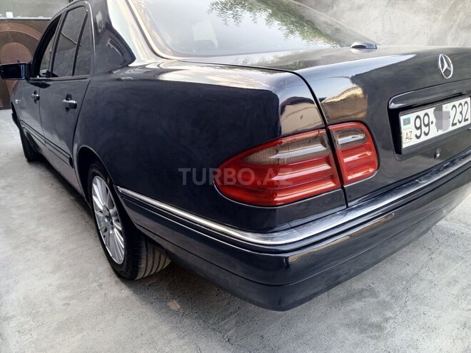 Mercedes E 280 1997, 319,461 km - 2.8 l - Bakı
