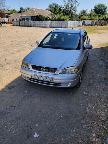 Opel Astra 2002, 166,000 km - 1.6 l - Astara