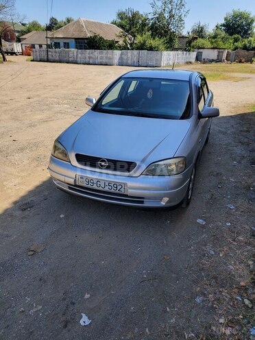 Opel Astra 2002, 166,000 km - 1.6 l - Astara