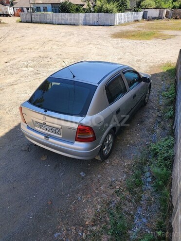 Opel Astra 2002, 166,000 km - 1.6 l - Astara