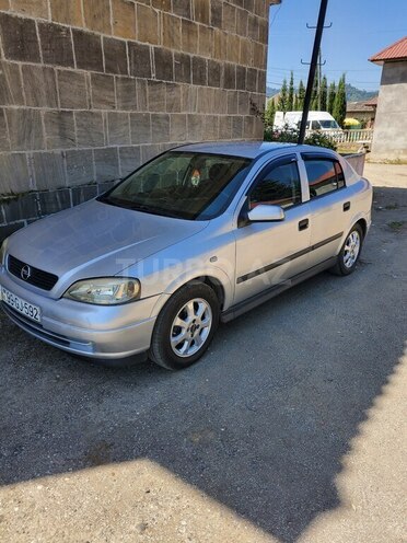 Opel Astra 2002, 166,000 km - 1.6 l - Astara