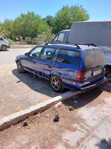 Opel Astra 1997, 150,000 km - 1.6 l - Bakı