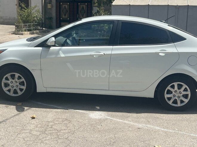 Hyundai Accent 2011, 142,800 km - 1.6 l - Bakı