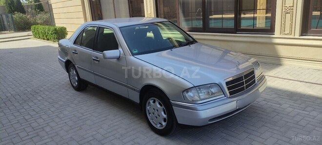 Mercedes C 220 1995, 250,000 km - 2.2 л - Bakı