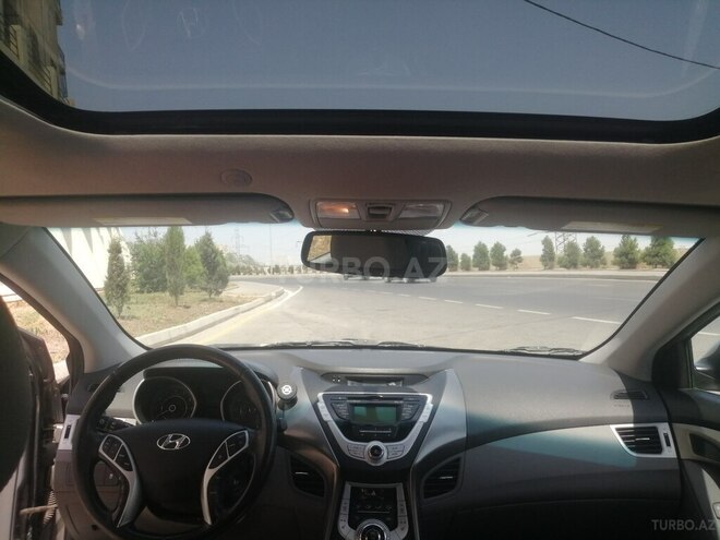 Hyundai Elantra 2011, 147,416 km - 1.8 l - Bakı