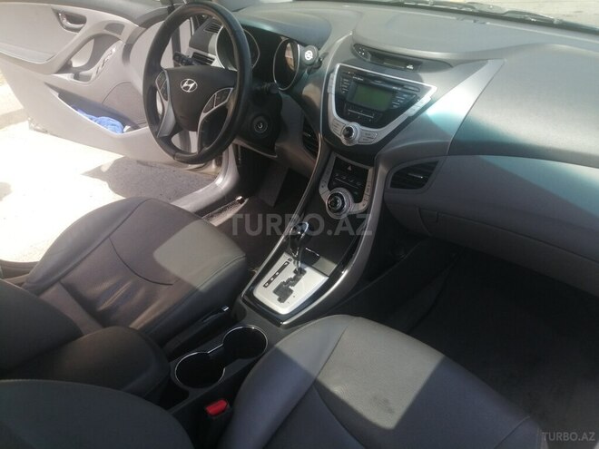 Hyundai Elantra 2011, 147,416 km - 1.8 l - Bakı