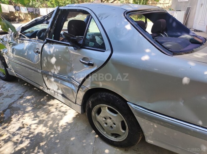 Mercedes C 200 1997, 250,000 km - 2.0 л - Ağcabədi
