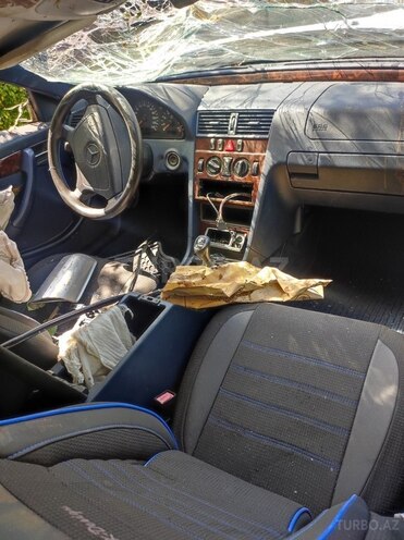 Mercedes C 200 1997, 250,000 km - 2.0 л - Ağcabədi