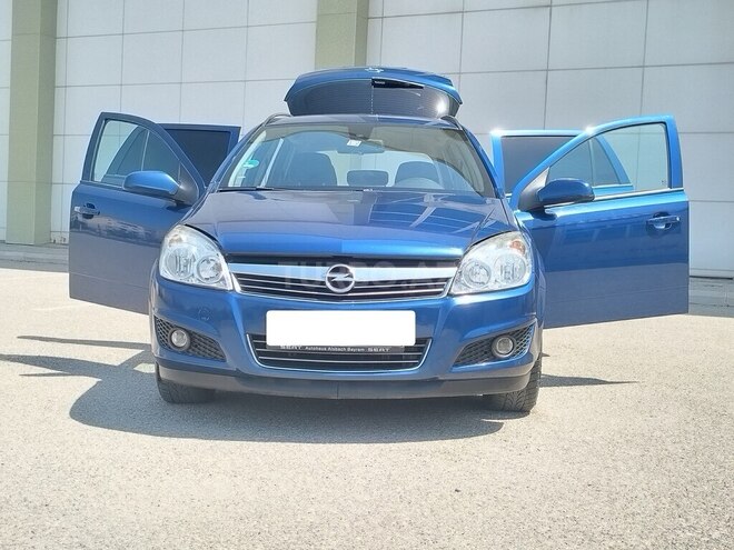 Opel Astra 2009, 158,000 km - 1.4 л - Sumqayıt