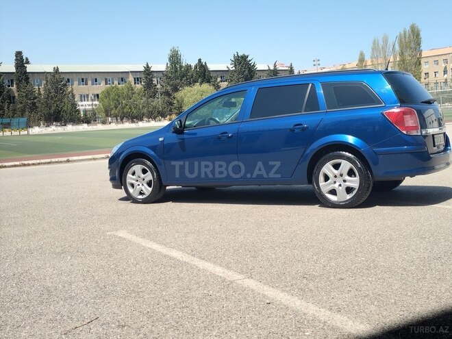 Opel Astra 2009, 158,000 km - 1.4 л - Sumqayıt