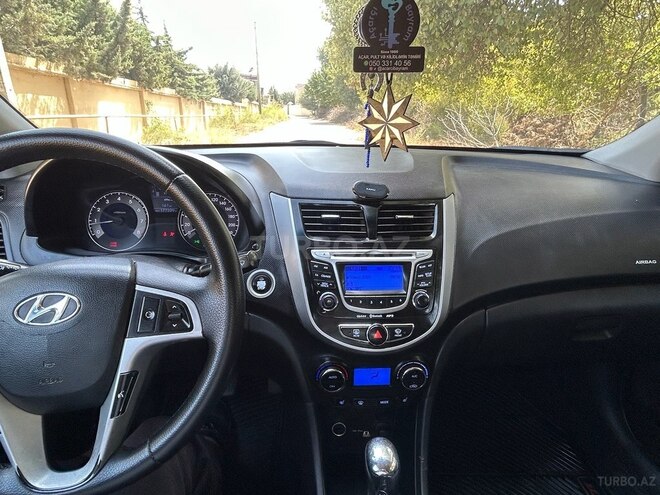 Hyundai Accent 2012, 170,000 km - 1.6 l - Bakı