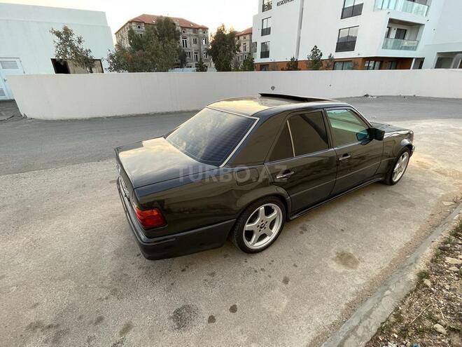 Mercedes E 220 1994, 350,000 km - 2.2 l - Bakı