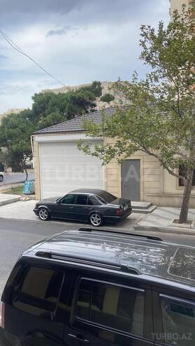 Mercedes E 220 1994, 350,000 km - 2.2 l - Bakı
