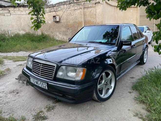 Mercedes E 220 1994, 350,000 km - 2.2 l - Bakı
