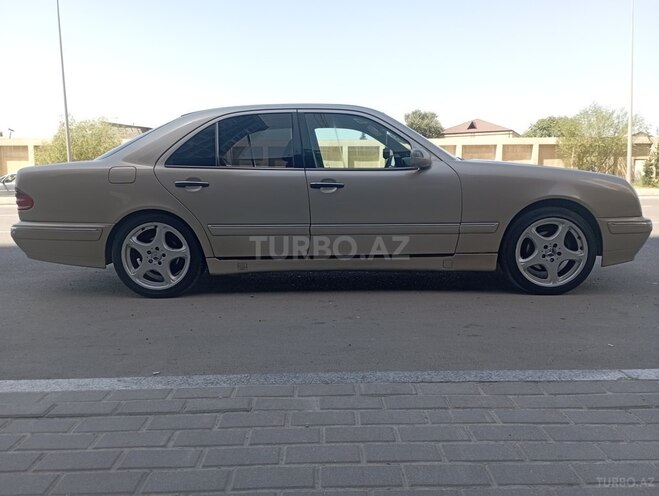 Mercedes E 240 1997, 306,090 km - 2.6 л - Bakı