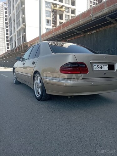 Mercedes E 240 1997, 306,090 km - 2.6 л - Bakı