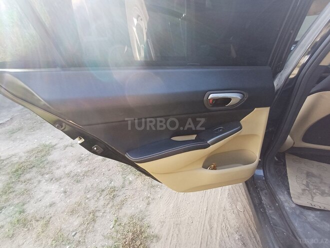 Honda Civic 2008, 309,006 km - 1.3 l - Astara