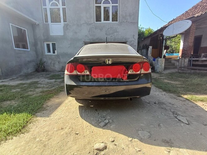 Honda Civic 2008, 309,006 km - 1.3 l - Astara