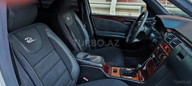 Mercedes E 200 1997, 325,000 km - 2.0 l - Bakı