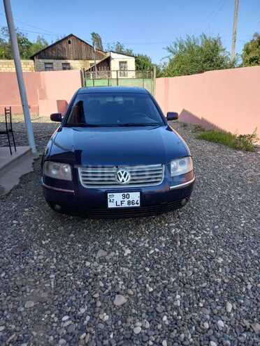 Volkswagen Passat 2001, 365,413 km - 1.8 l - Qazax