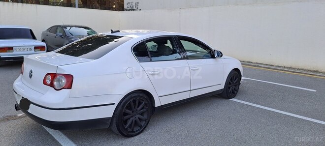 Volkswagen Passat 2005, 267,979 km - 2.0 l - Sumqayıt