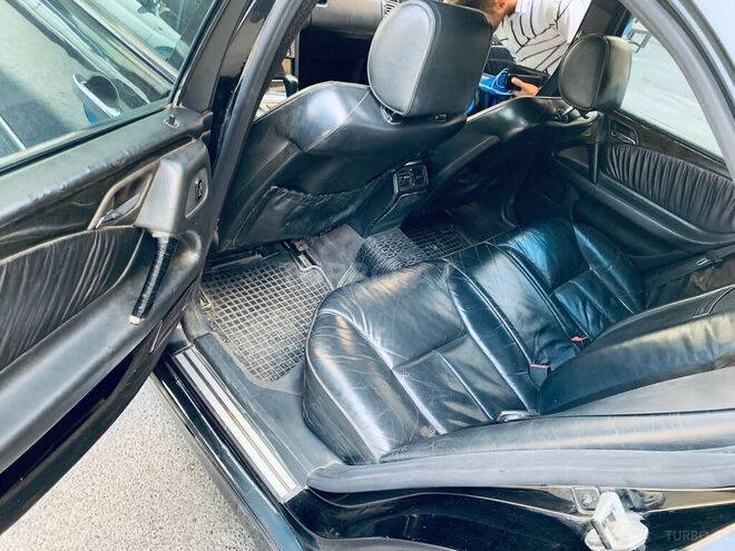 Mercedes E 280 1996, 241,041 km - 2.8 l - Sumqayıt