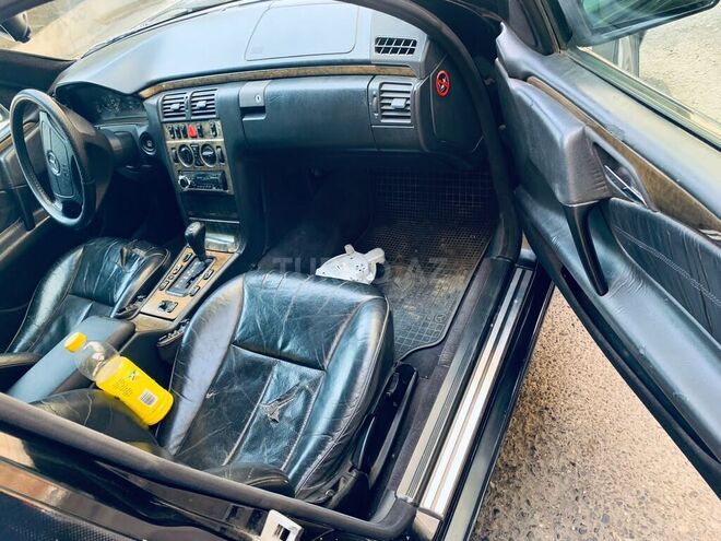 Mercedes E 280 1996, 241,041 km - 2.8 l - Sumqayıt