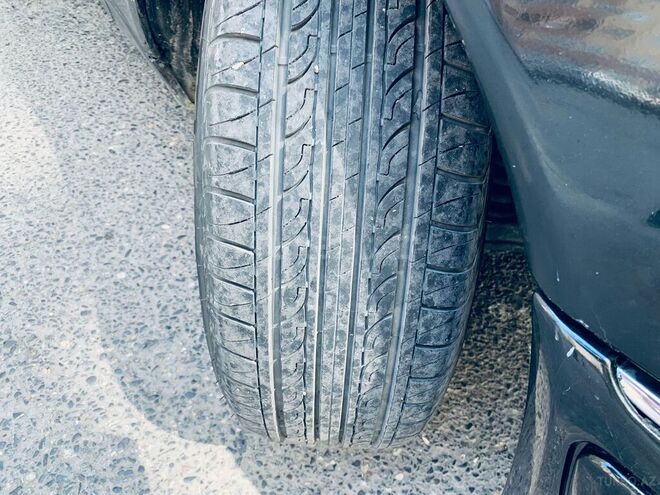 Mercedes E 280 1996, 241,041 km - 2.8 l - Sumqayıt