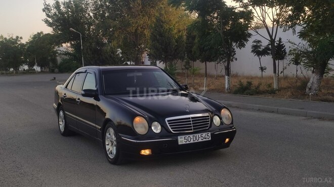 Mercedes E 240 2000, 301,258 km - 2.4 l - Sumqayıt