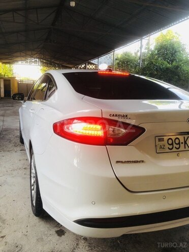 Ford Fusion 2015, 200,000 km - 1.5 л - Saatlı