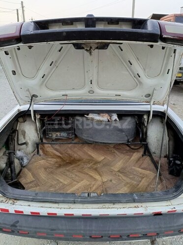 GAZ 3110 1998, 350,000 km - 2.0 л - Xaçmaz